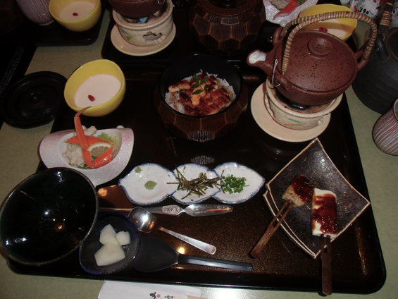 ランチツアーに行きました。