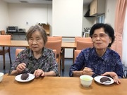 ちょっと早い敬老会＆お茶会を行ないました。