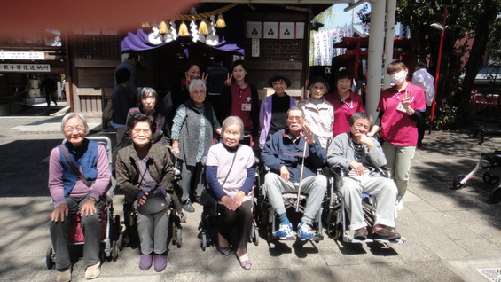 お千代保稲荷へ出掛けました。