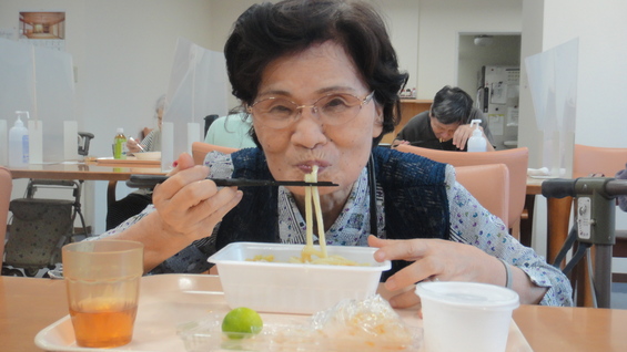 デリバリーランチ