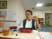 うなぎはやっぱりおいしいです。
大満足と、笑顔で召し上がられました。