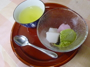 。抹茶アイス、あんこ、ういろうをのせて。美味しかったと笑顔になられていました。
